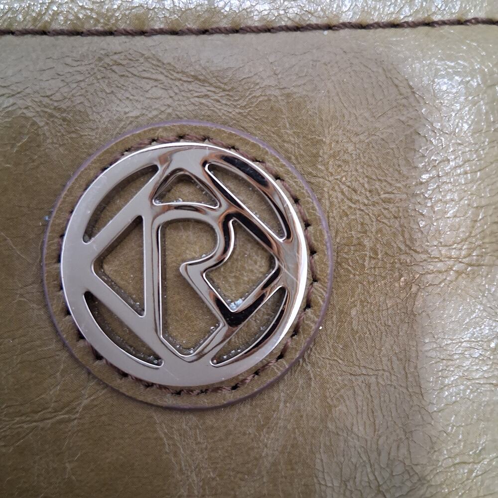 Relic Leather Cross Body 4 Pockets, Card Holder Slot Army Green Vacation Women - Picture 4 of 9